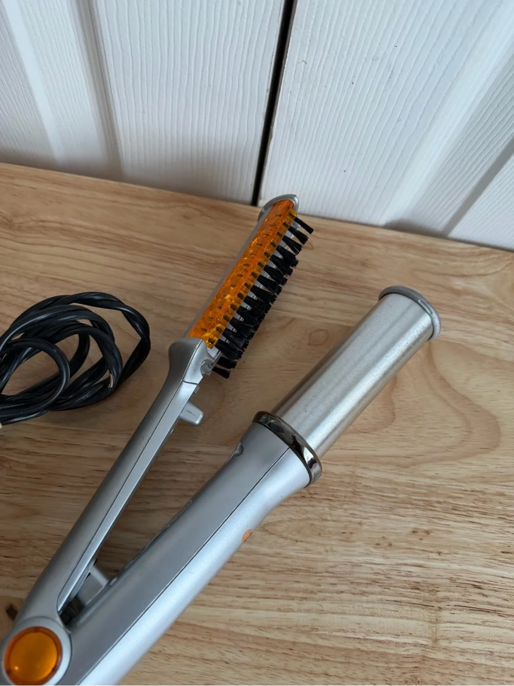 Instyler Rotating Hot Iron Brush 1 1/4